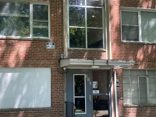 510 Ridge Rd SE APT 303, Washington, DC 20019