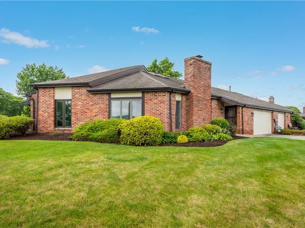 101 Victoria Dr N, Canonsburg, PA 15317