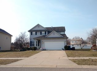 1829 Savannah Ln, Ypsilanti, MI 48198