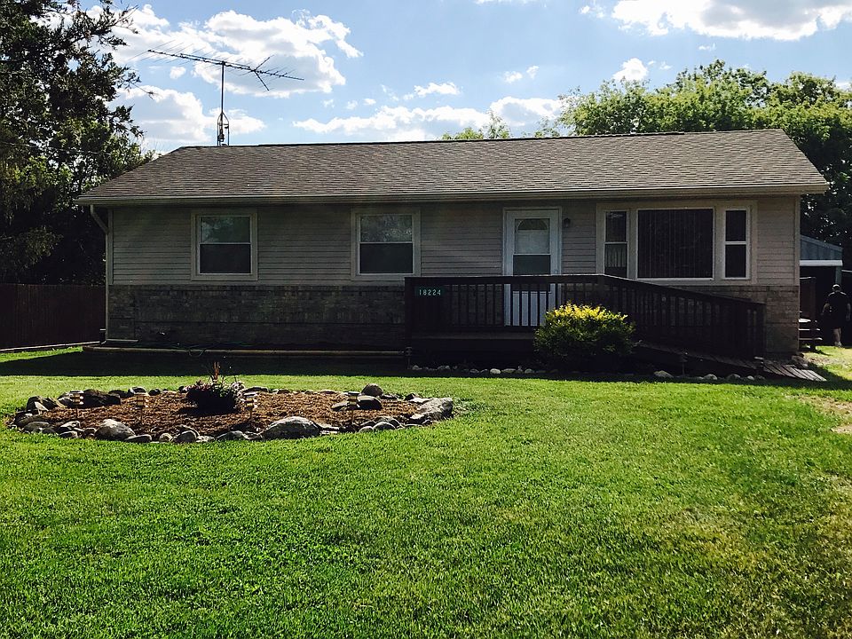 2nd image of 18224 Bradley Rd