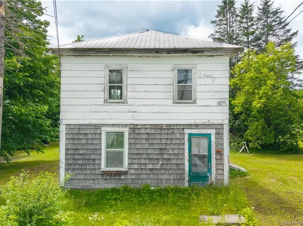 69 West St, Saint Stephen, NB E3L 1P5