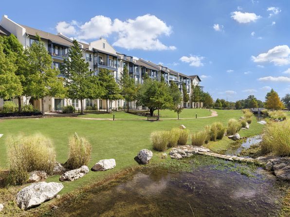 13535 Lyndhurst St APT 2301
