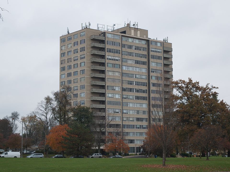 1st image of 1620 E Broad St #801