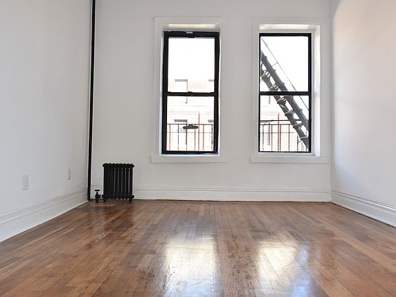 3rd image of 2025 Regent Pl #3K