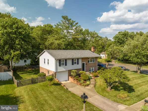 508 Fillmore St, Herndon, VA 20170