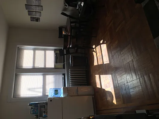 Rented by Metropolis International Realty Inc. | media 24