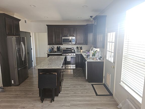 4th image of 9518 Willow Lodge Ct