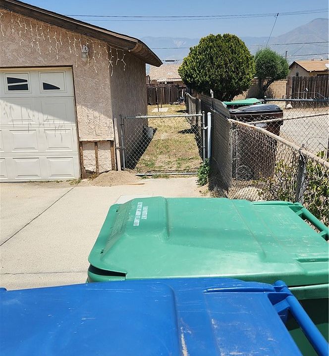 26596 Cypress St, Highland, CA 92346 Zillow