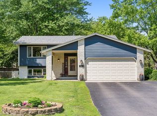 8891 Kimberly Ln N, Maple Grove, MN 55311
