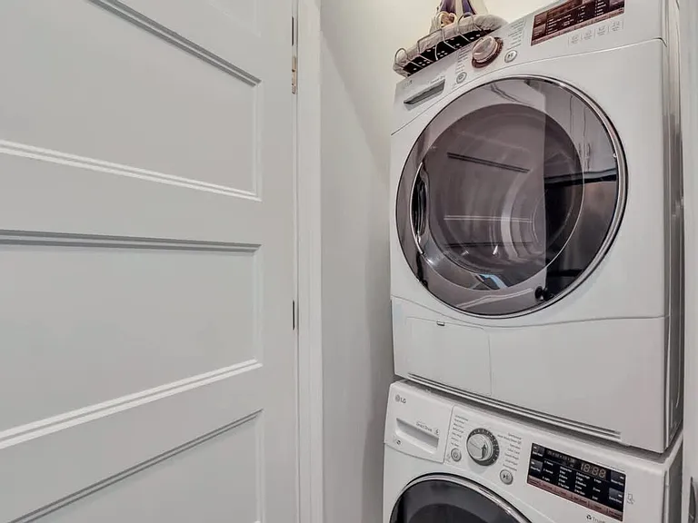 Washer/Dryer