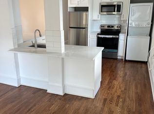 305 Grovers Ave #1, Bridgeport, CT 06605