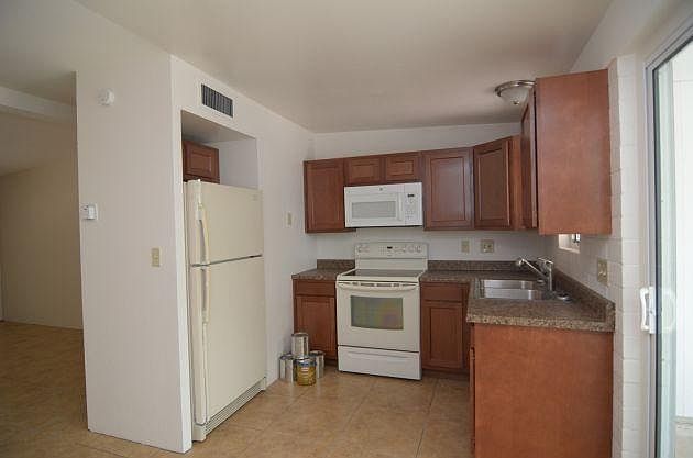 1st image of 4953 S Cherry Ave
