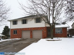 6110 Orwell Cir, Lincoln, NE 68516