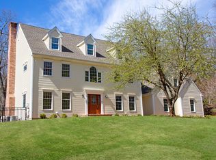 9 Watrous Point Rd, Old Saybrook, CT 06475