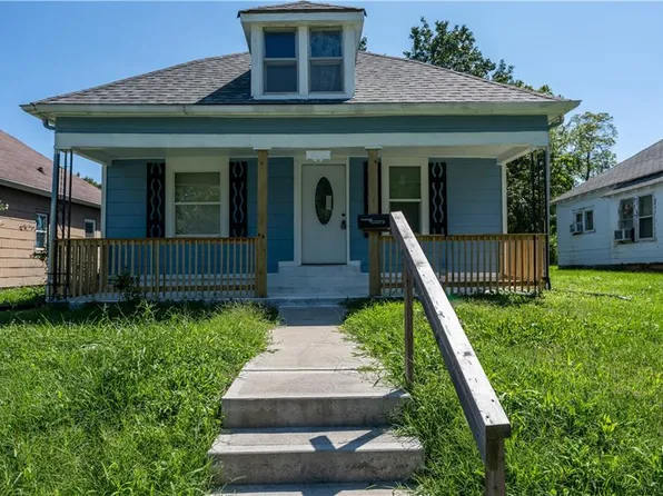 712 E 13th St, Sedalia, MO 65301