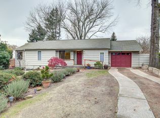 221 Girard Dr, Medford, OR