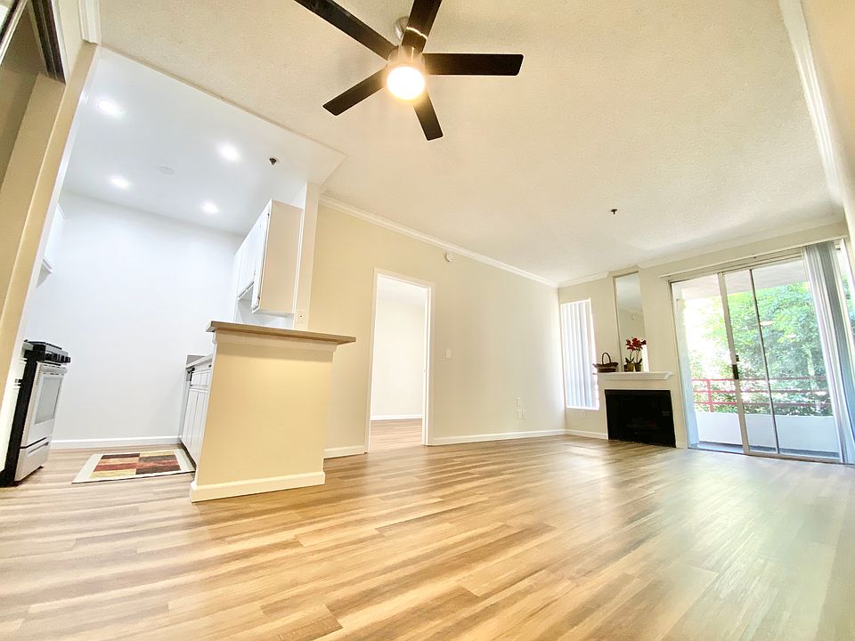 1st image of 1323 N Sierra Bonita Ave #314