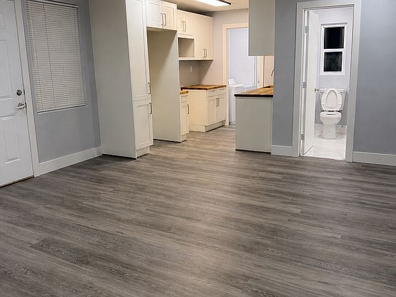 2nd image of 103 Desoto Ave #103
