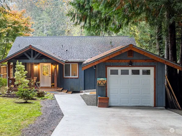 13907 Sandy Point West NW, Gig Harbor, WA 98329