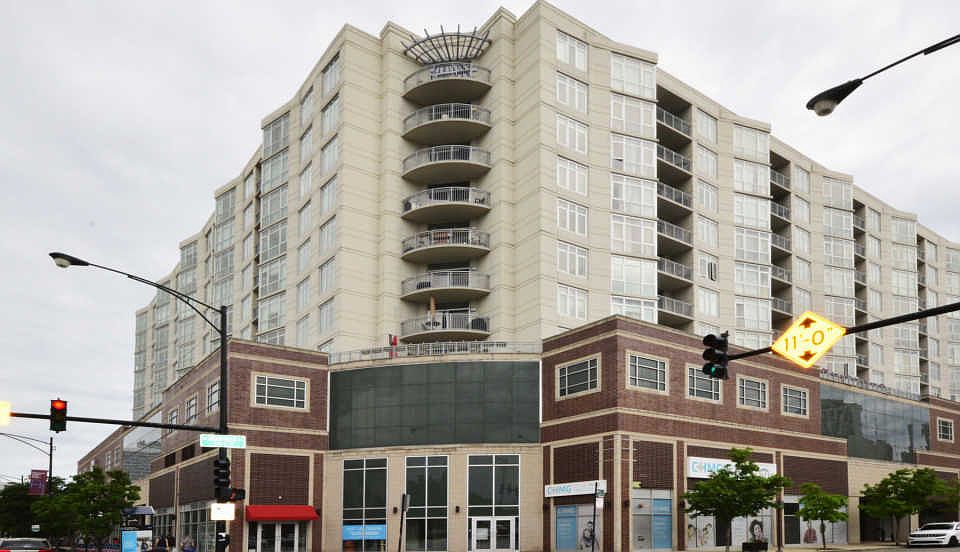 1st image of 1134 W Granville Ave APT 1220