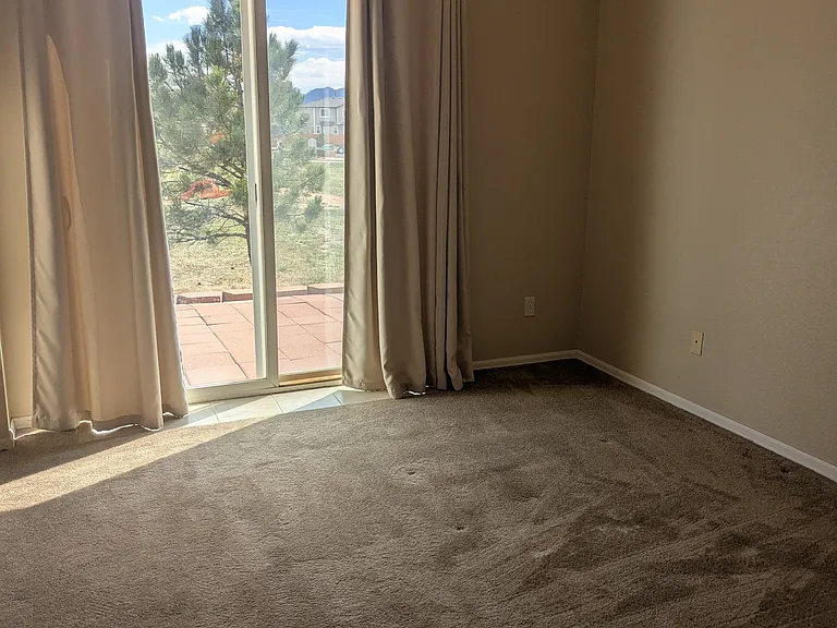 1287 Villa Grv — Photo 14