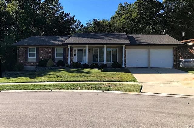 1st image of 5121 Flametree Ct
