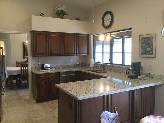3rd image of 2674 Leisure World