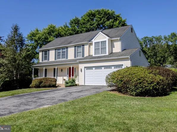 2099 Hammond Ave, Marriottsville, MD 21104