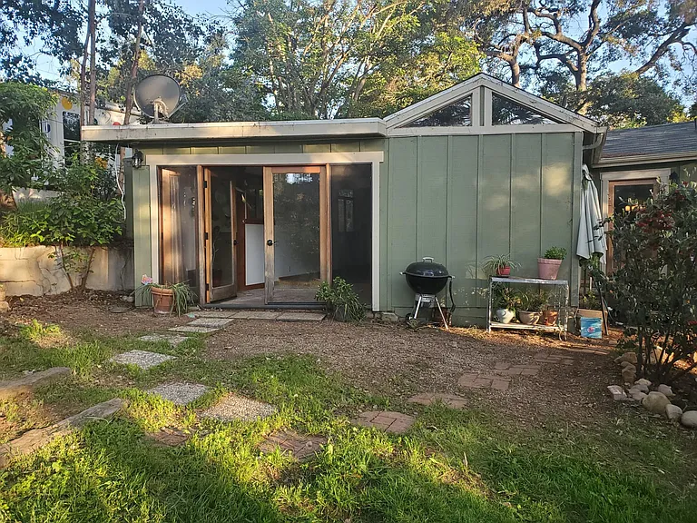 Back of House, Master Bedroom Doors