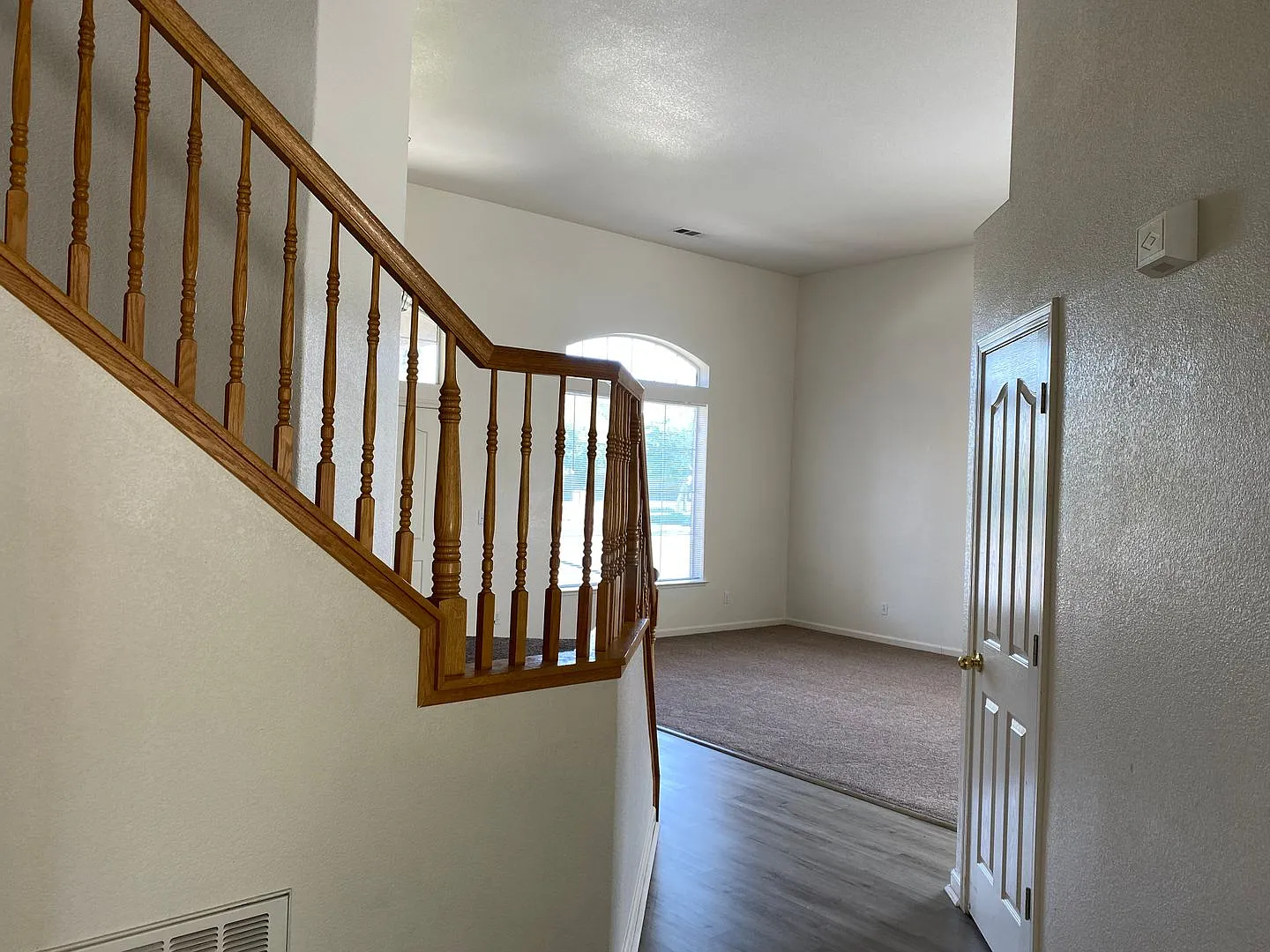 Reduced!! Beautiful Southside Home For Rent, 4 Bedroom 3 Bath — Photo 3