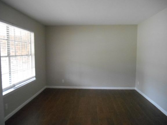 4th image of 3522 Judith Ln