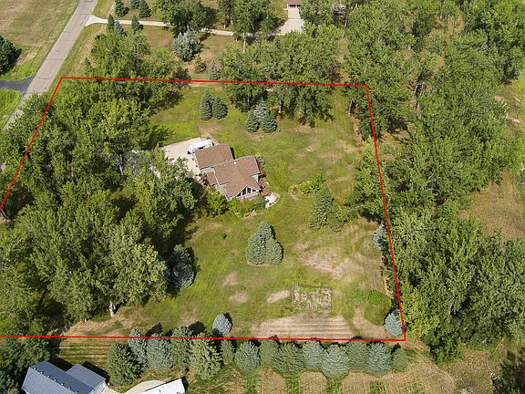 2nd image of 3201 Tavis Rd