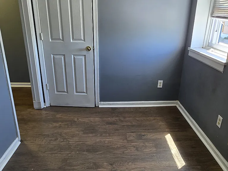 2133 W Mulberry St — Photo 13