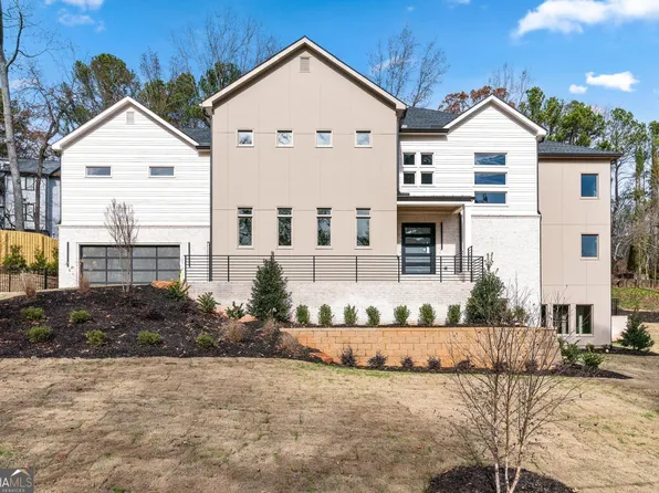 105 Inland Dr, Sandy Springs, GA 30342