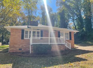 10 W 28th St, Winston Salem, NC 27105