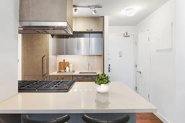 Kitchen, photo 1