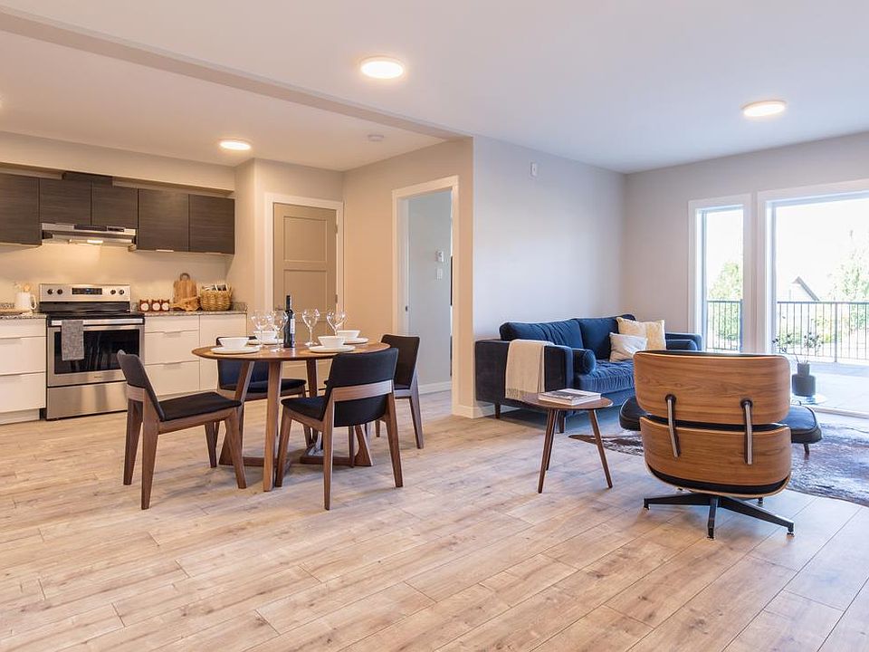 1st image of 2036 Island Hwy S #309