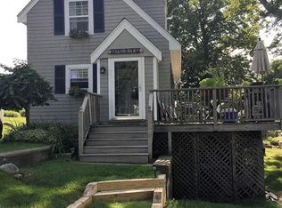 8 Cove Rd, Ipswich, MA 01938