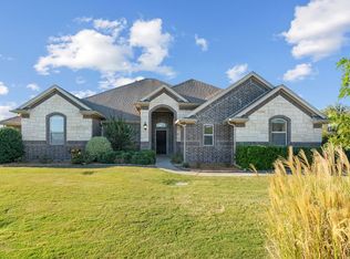109 Maral Ln, Azle, TX 76020