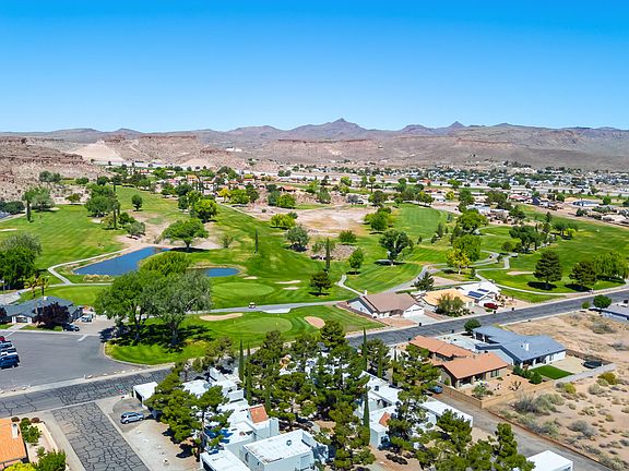 3rd image of 2112 Golf Dr APT 20