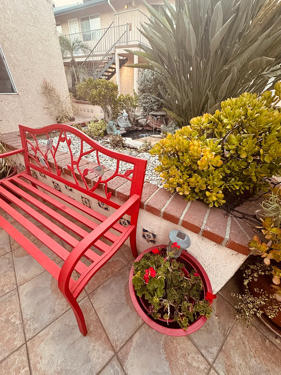 Building Photo - 415 s verdugo llc