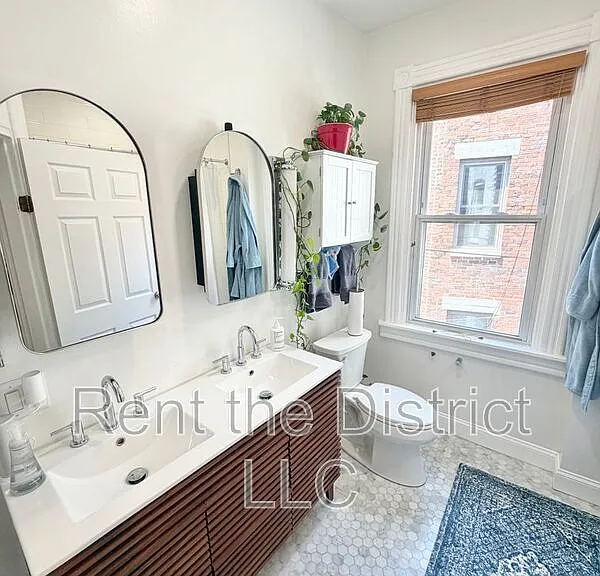 420 Q St NW — Photo 17
