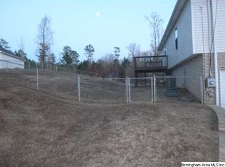 1515 Railroad Dr, Hayden, AL 35079