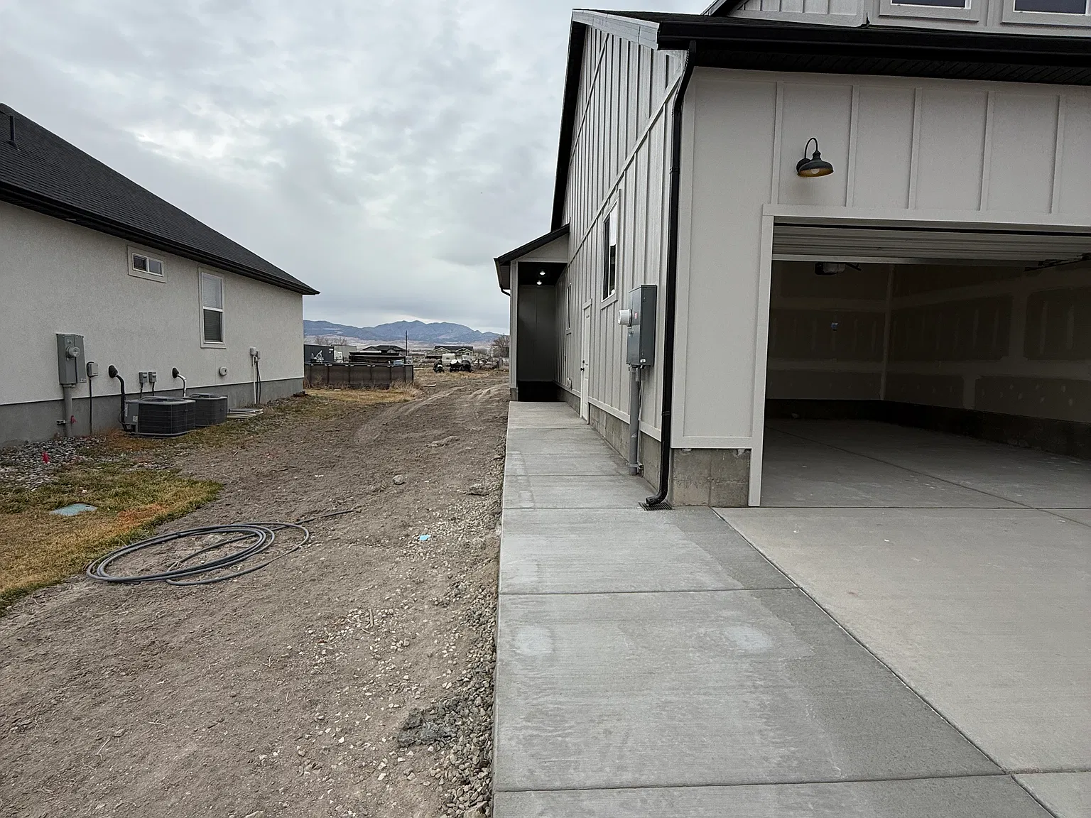 2 bed, 1425 sqft, $1,600 — Photo 2