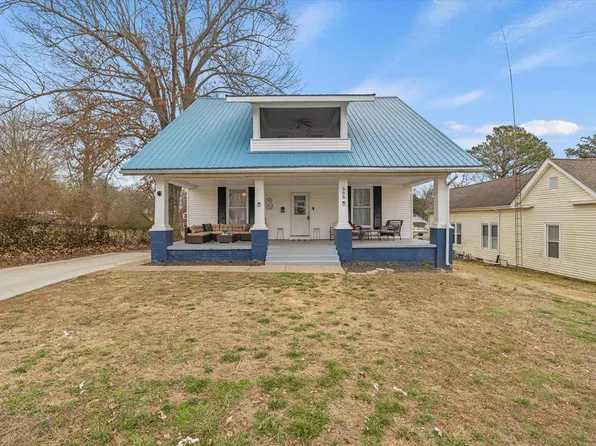 305 S Broadway St, Providence, KY 42450