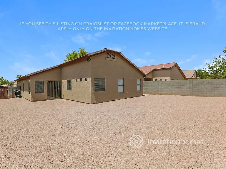 2035 S 83rd Ln — Photo 14
