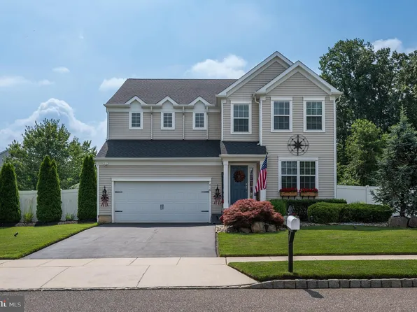 616 Seaman Dr, Florence, NJ 08518