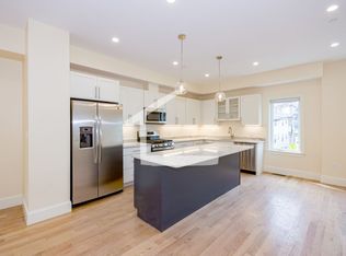 2 Cufflin St #118, Brighton, MA 02135