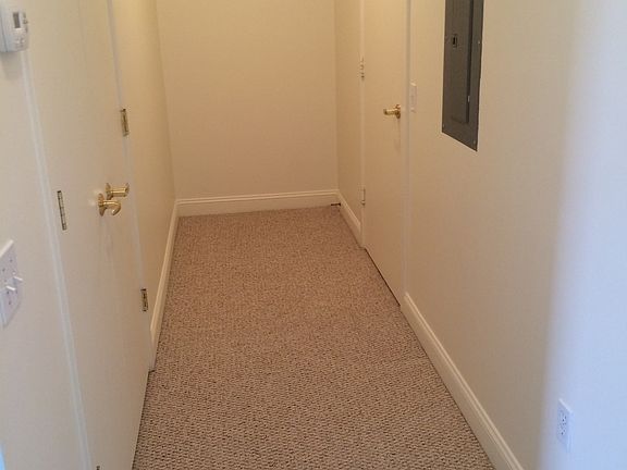 5th image of 8 Lincoln St APT 205
