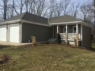 482 Kuliouou Rd, Honolulu, HI 96821